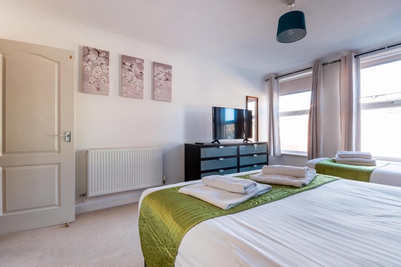 Old Town Apartments Swindon Ngoại thất bức ảnh