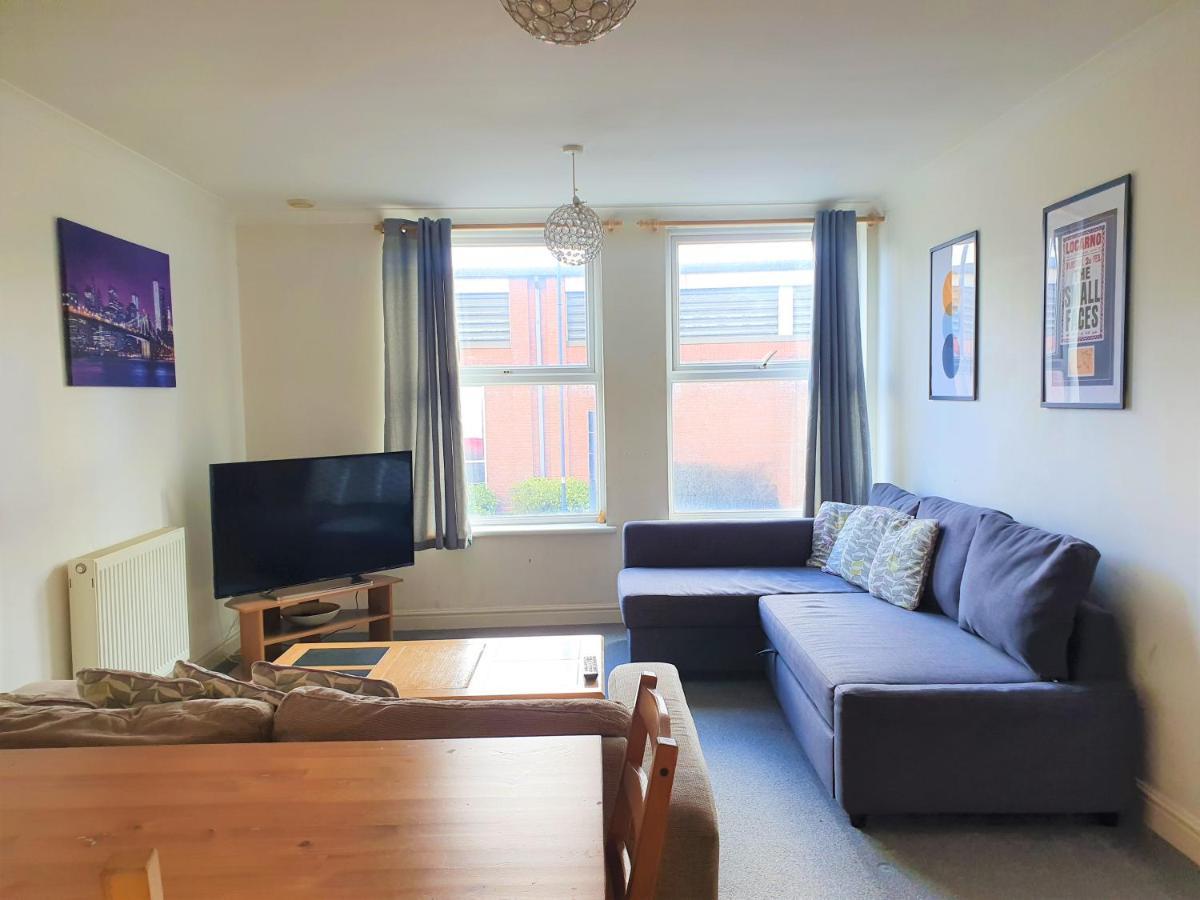 Old Town Apartments Swindon Ngoại thất bức ảnh