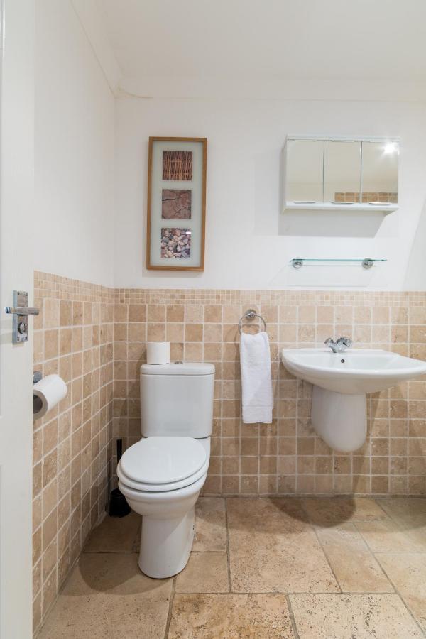 Old Town Apartments Swindon Ngoại thất bức ảnh