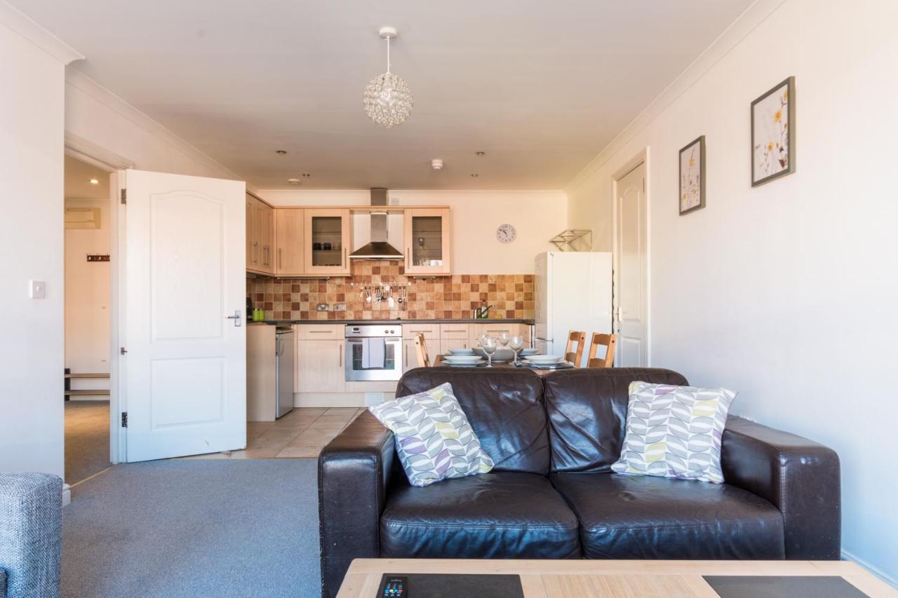Old Town Apartments Swindon Ngoại thất bức ảnh
