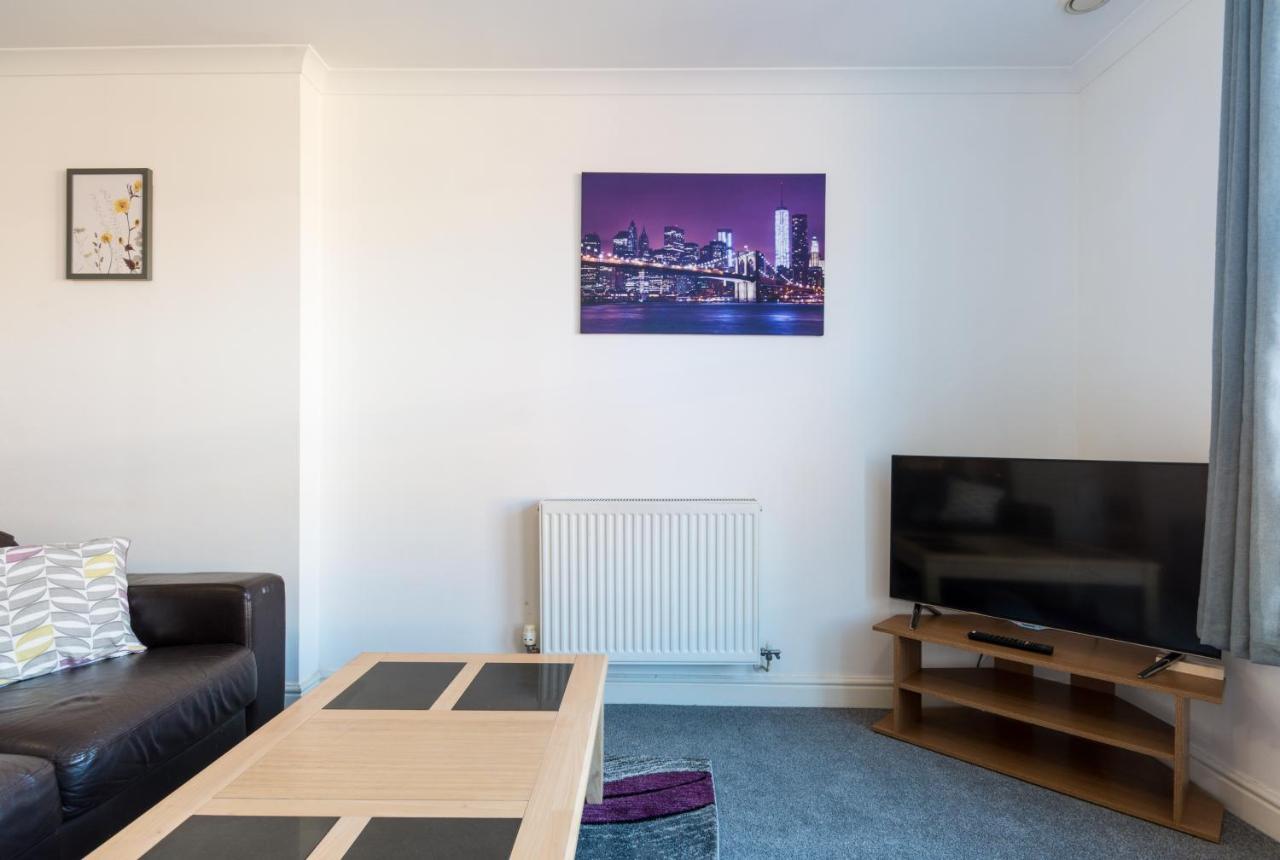 Old Town Apartments Swindon Ngoại thất bức ảnh
