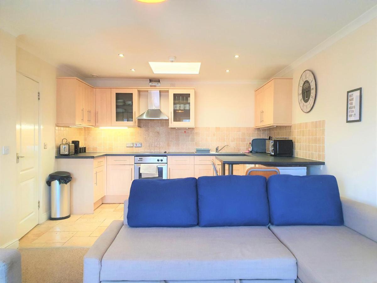 Old Town Apartments Swindon Ngoại thất bức ảnh