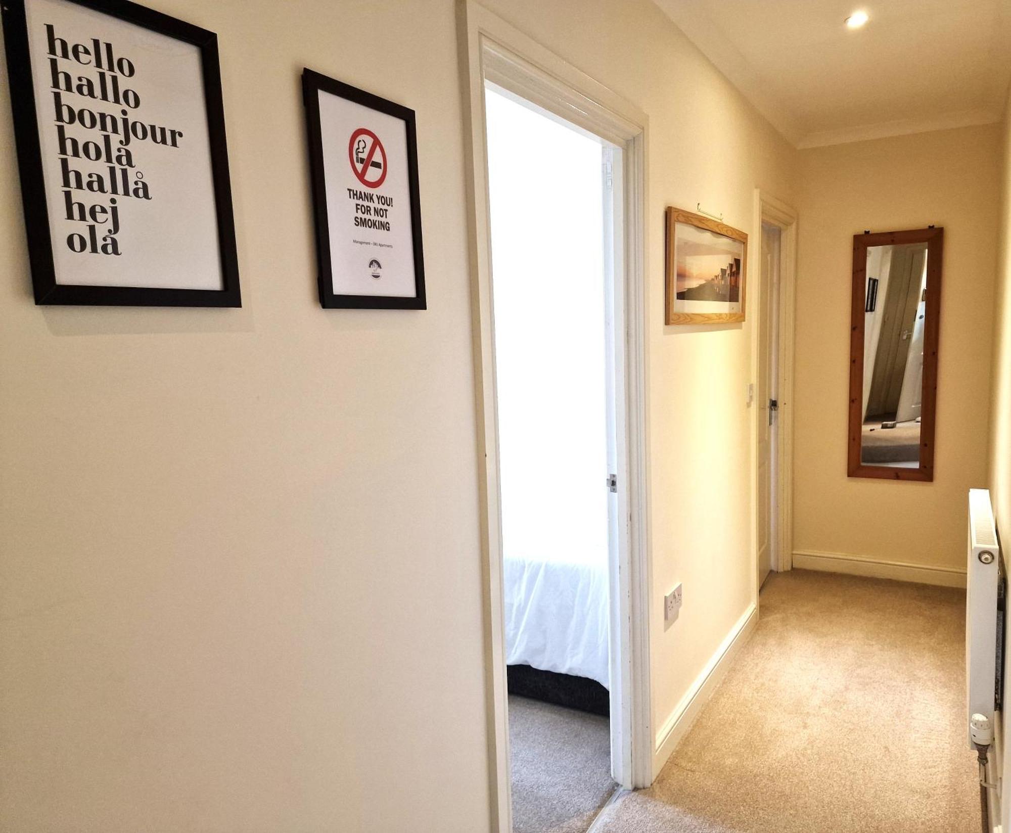 Old Town Apartments Swindon Ngoại thất bức ảnh