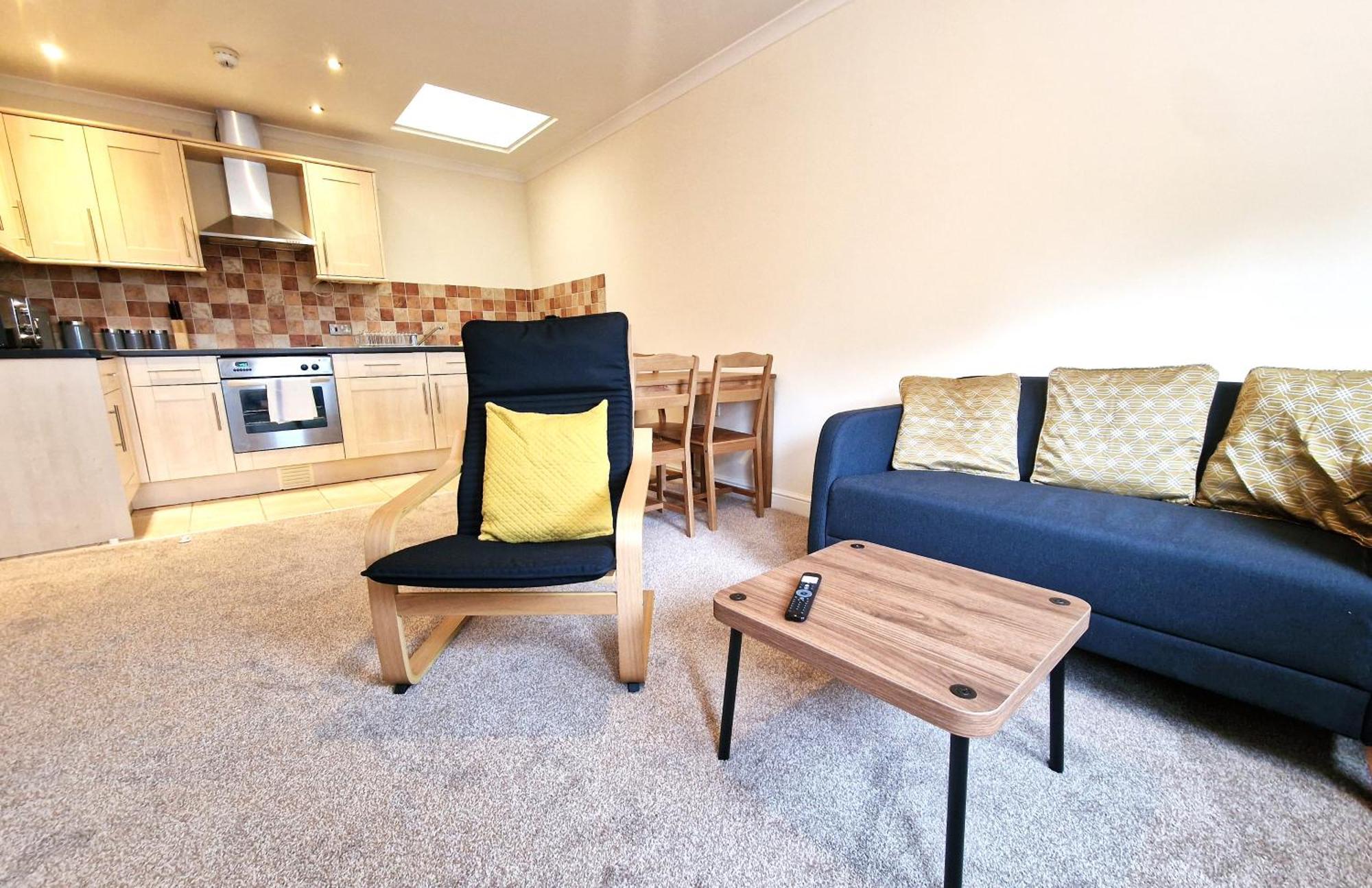 Old Town Apartments Swindon Ngoại thất bức ảnh